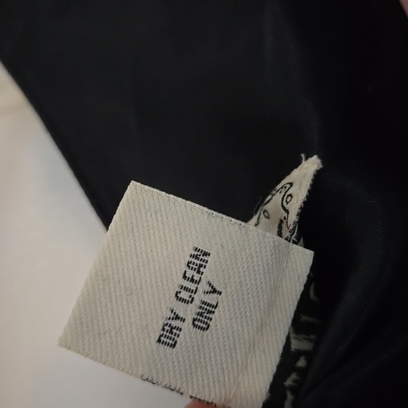 Vintage Tantrums black vest! - Picture 3 of 8